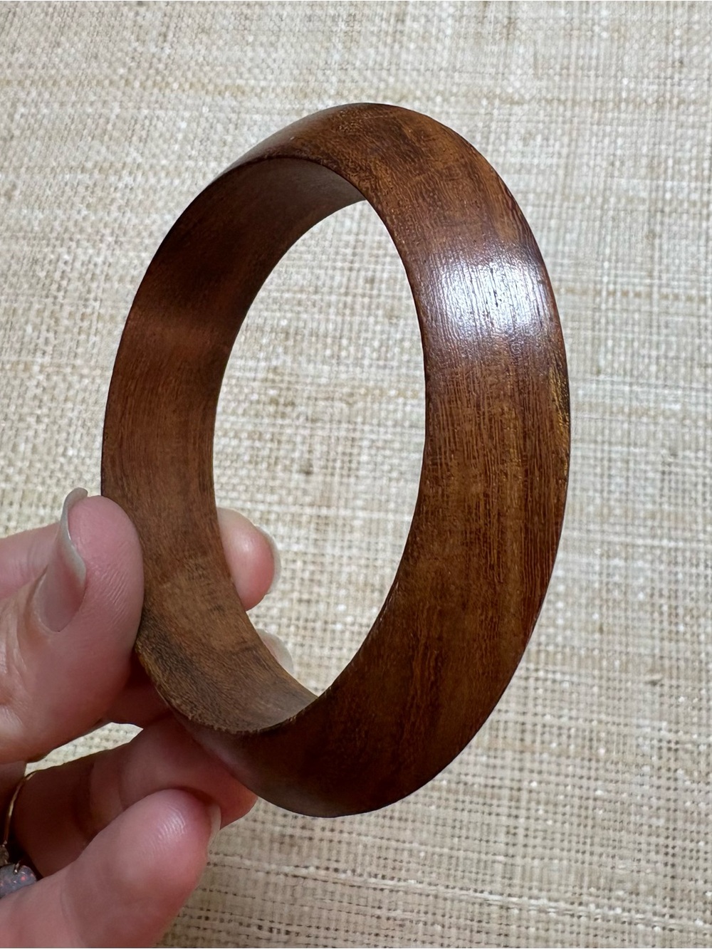Vintage Carved Wooden Bangle Bracelet Set of 3 Brown Boho Statement Bangles - Picture 5 of 6